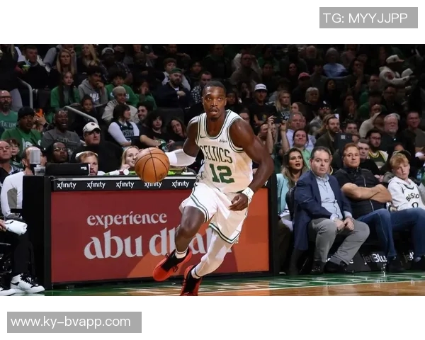 太阳裁掉贾里德巴特勒后对阵湖人狂砍35分7板9助表现引发热议