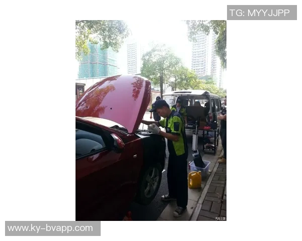 斯潘塞琼斯分享生活便利球馆附近公寓无车出行借队友车辆解决问题 斯潘塞琼斯分享生活便利球馆附近公寓无车出行借队友车辆解决问题